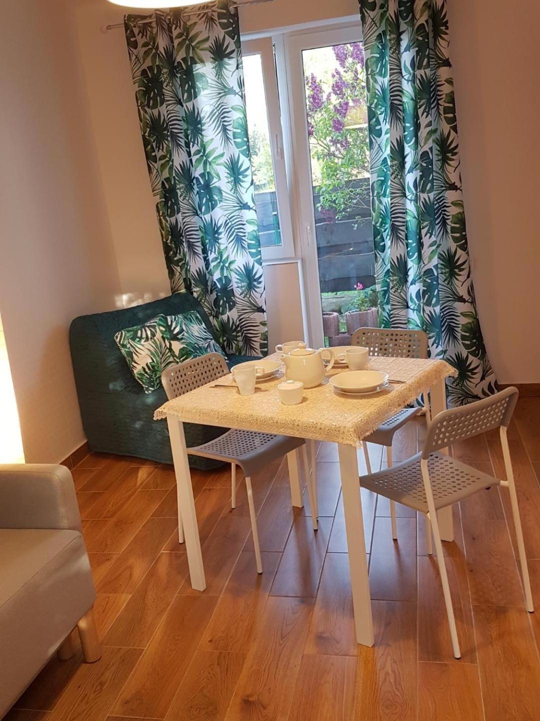Pokoje Goscinne - Apartamenty Mati Kopalino Exterior foto
