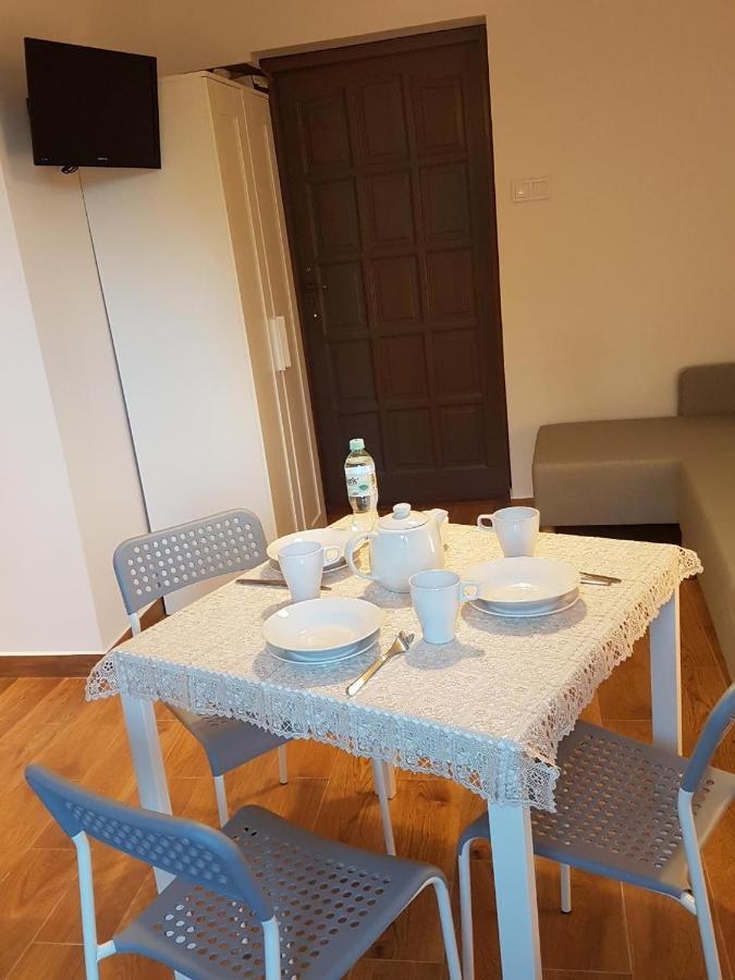 Pokoje Goscinne - Apartamenty Mati Kopalino Exterior foto