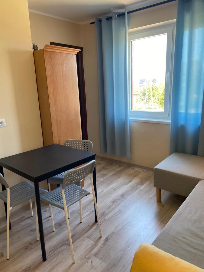 Pokoje Goscinne - Apartamenty Mati Kopalino Exterior foto