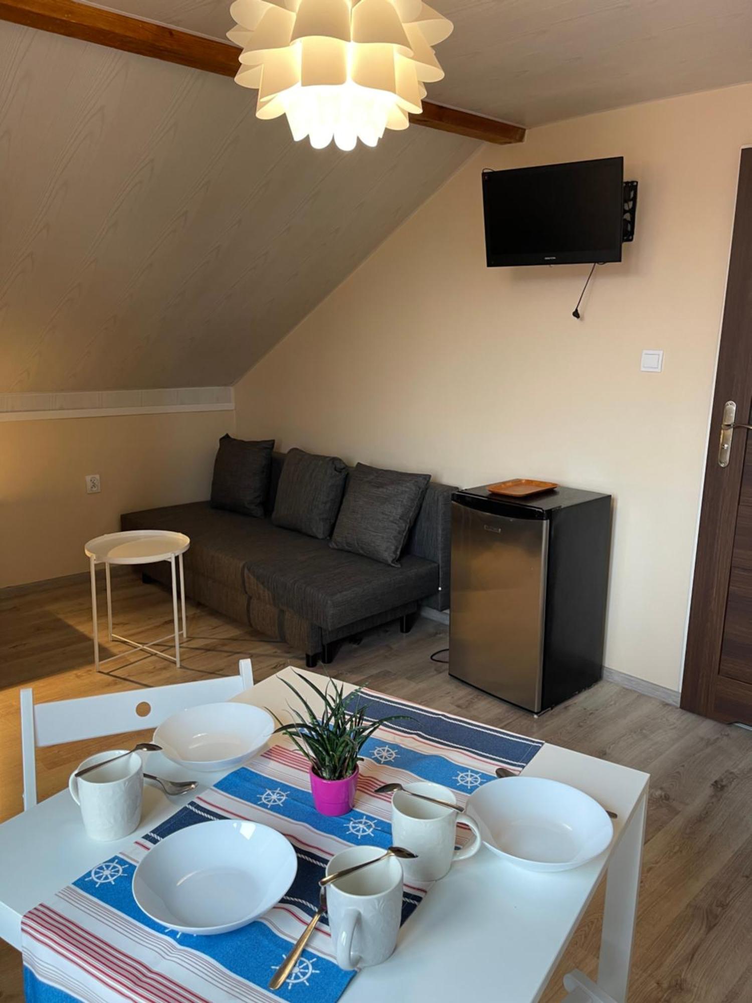 Pokoje Goscinne - Apartamenty Mati Kopalino Exterior foto